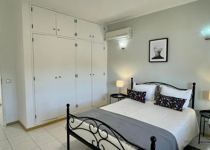 Nicola By Check-in Portugal * البوفيرا