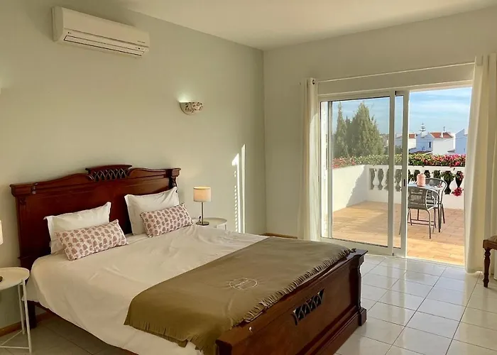 Nicola By Check-in Portugal فيلة